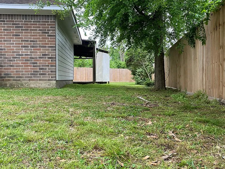 3601 Colleen Meadows Cir — Photo 11