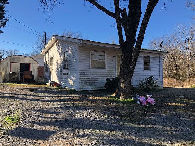 1st image of 108 E McAdams Cir