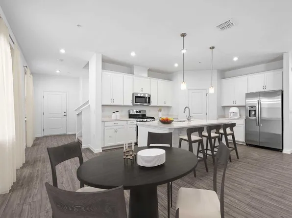33206 Contentment Way, Wesley Chapel, FL 33545