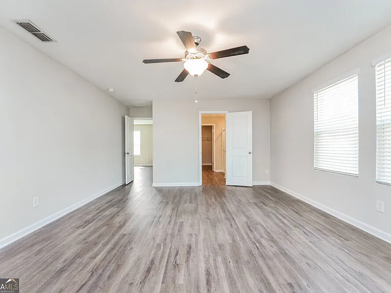 3735 Newbury Place Dr — Photo 12