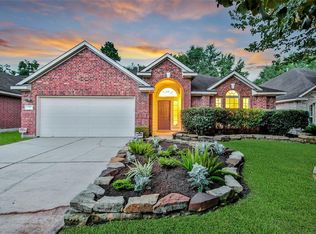 165 Fairwind Trail Dr, Conroe, TX 77385
