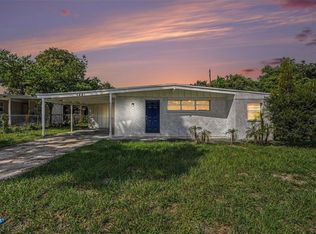 1421 Longwood Loop, Tampa, FL 33619