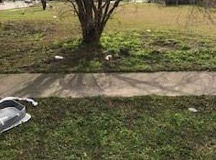 9112 Gladiators St, Chalmette, LA 70043