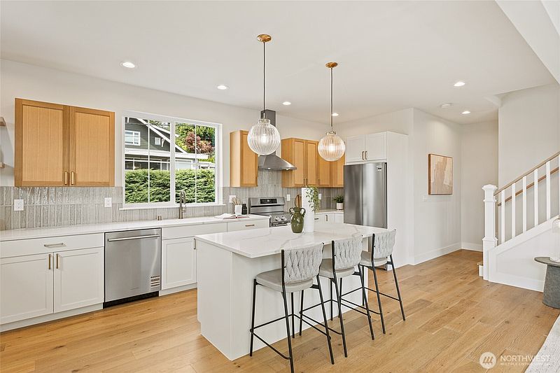 3rd image of 4146 3rd Avenue NW