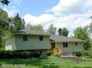 25 Traco Rd, Lake Ariel, PA 18436