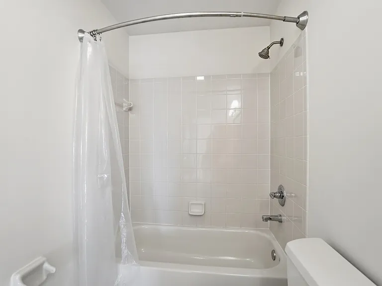 7822 Remington Rd — Photo 2