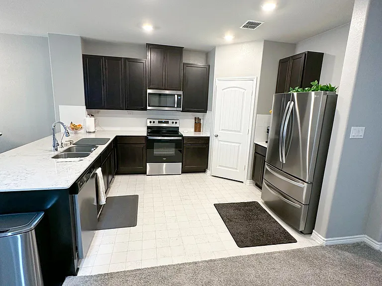 10111 Hickory Crk — Photo 11