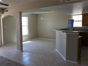3rd image of 3908 Tierra Zafiro Dr