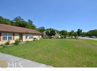 158 Retreat Pl, Woodbine, GA 31569
