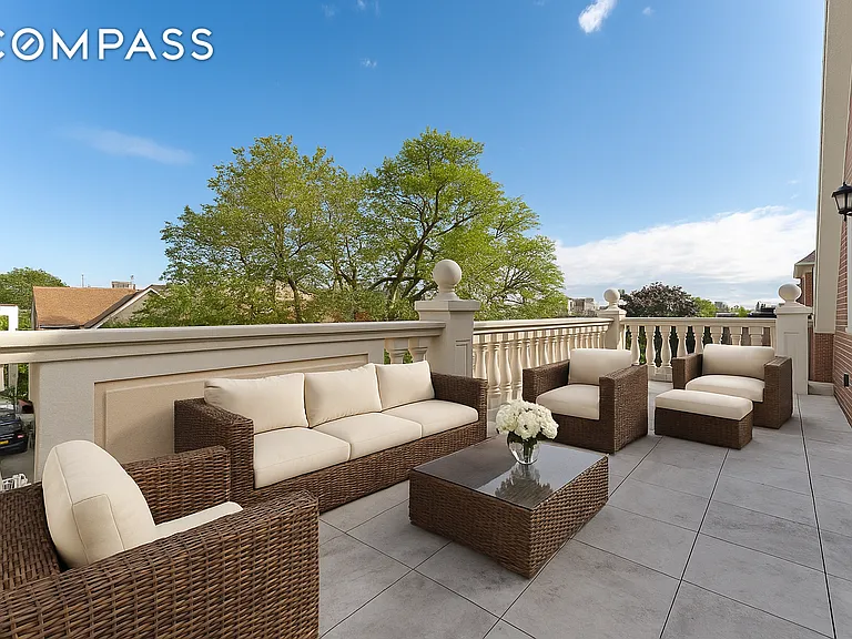 65 Bay 23rd St #3 — Photo 9