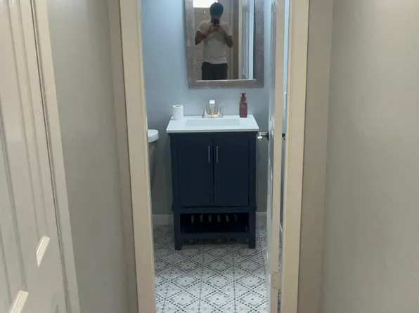 7145 Fair Oaks Ave APT 31, Dallas, TX 75231