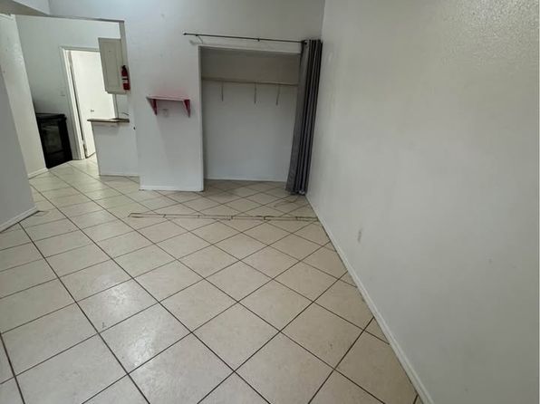 2514 N Dixie Fwy #B