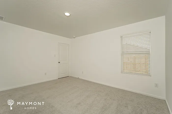 2416 Shady Grv — Photo 10