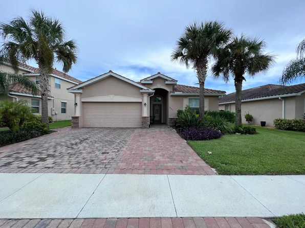 2551 Laurentina Ln
