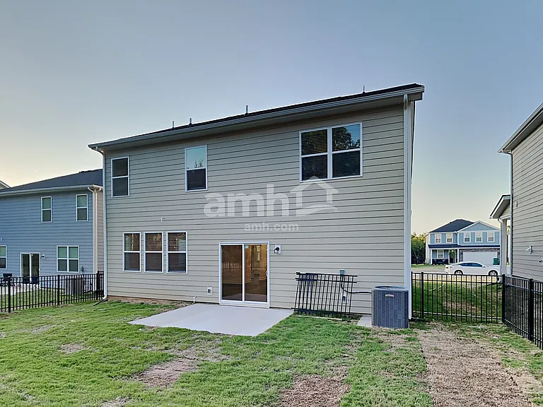 5828 Zurich Rd — Photo 28