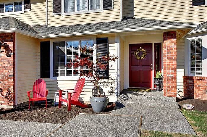 Welcoming Entry
