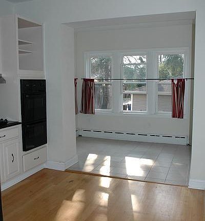 3rd image of 5116 N Leavitt St #1