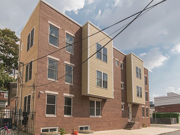 4th image of 1507 W Oxford St #1