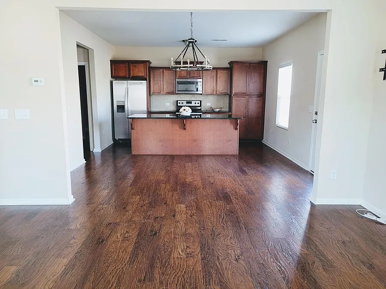 5906 Boxelder Cv — Photo 6