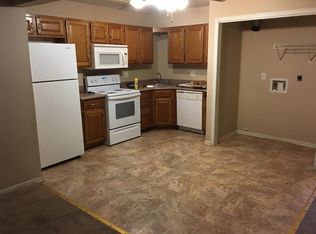 507 Sky Vue Dr APT B, Raymore, MO 64083