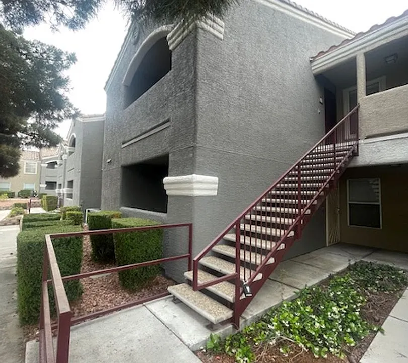 5055 W Hacienda Ave #1207