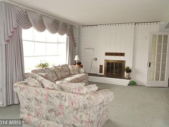 3rd image of 427 Morris Hill Ave