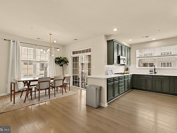 2nd image of 4420 Beechstone Ln #B
