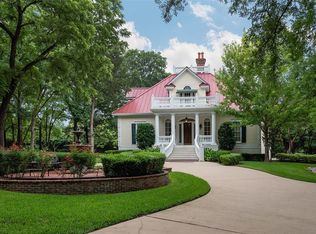 6691 Montgomery Rd, Midlothian, TX 76065