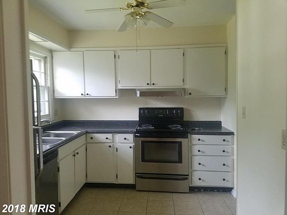 5th image of 109 Lombardy Dr