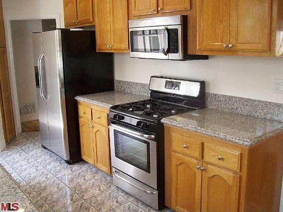 3rd image of 4617 Coolidge Ave