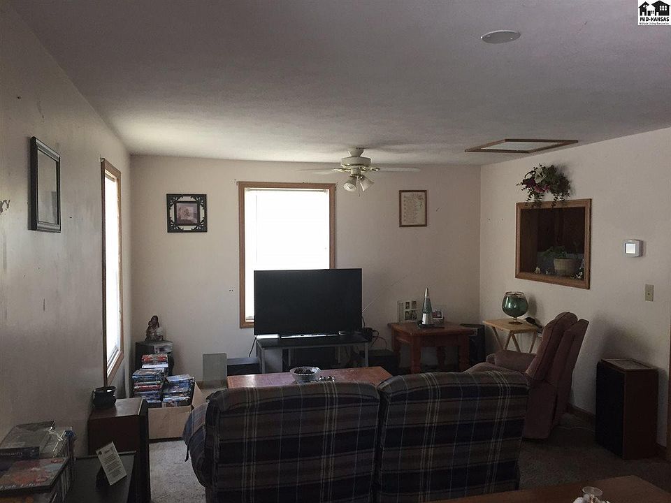 2nd image of 709 N Severance St