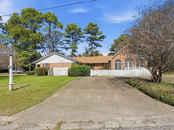 5th image of 1514 Crescent Drive