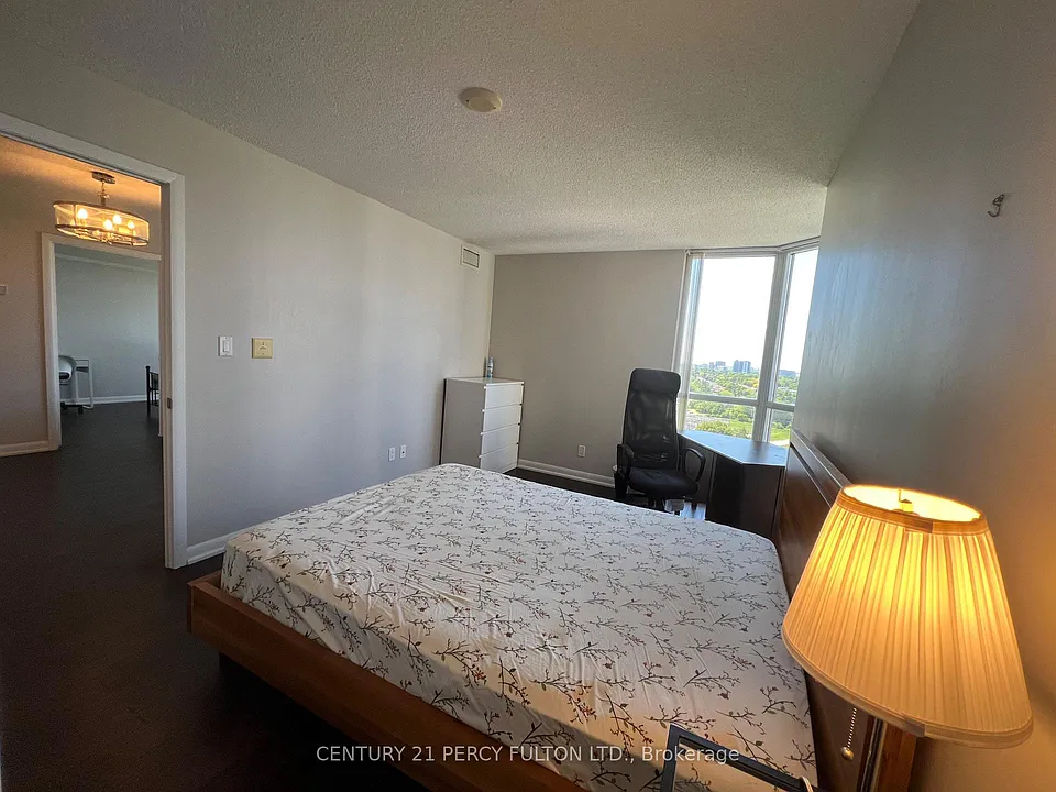 5791 Yonge St #1803