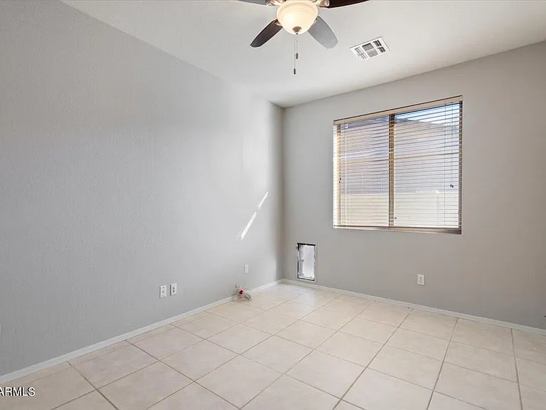 440 N Roger Way — Photo 15