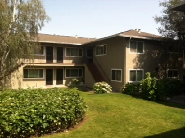 168 Towne Ter APT 3, Los Gatos, CA 95032