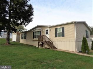 173 Jennifer Dr, New Oxford, PA 17350