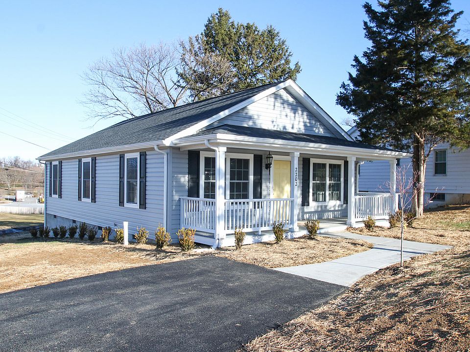 1st image of 2202 Eastland Ave