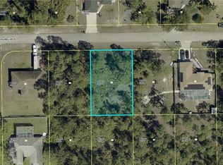 928 Franklin St E, Lehigh Acres, FL 33974