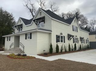 214 S College St APT 3, Statesboro, GA 30458