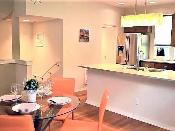 4th image of 15151 NE 81st Way #106