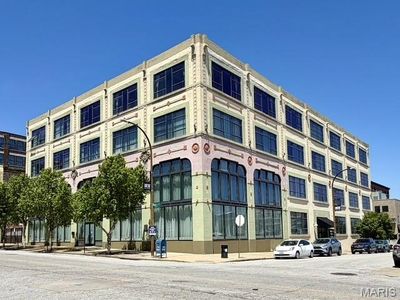 2201 Locust St #408 & 409, Saint Louis, MO, 63103