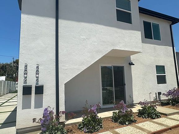 2nd image of 202-204 Calla Ave