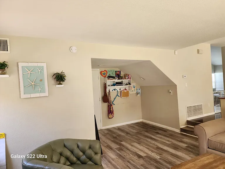 660 Willowspring Dr N — Photo 14
