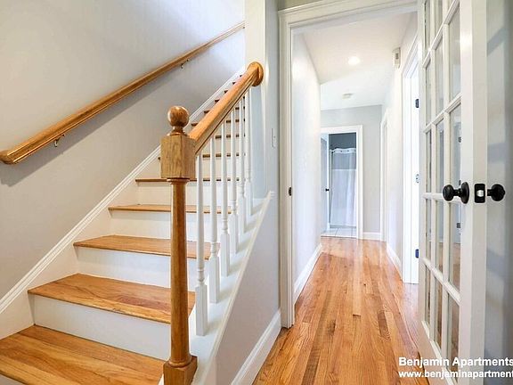 5th image of 13-17 Vineland St