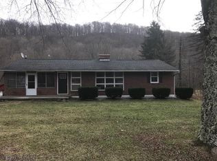 7040 Bedford Valley Rd, Bedford, PA 15522