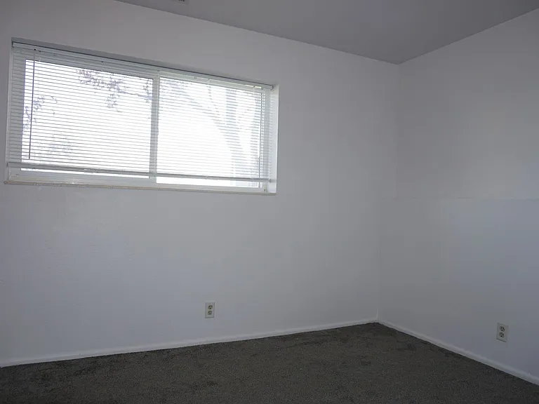 3671 W Cordele Cir — Photo 17