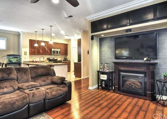5th image of 7058 Logsdon Dr