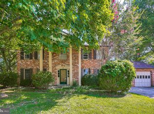14 Aylesbury Ct, Silver Spring, MD 20905