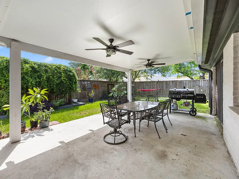 22610 Coriander Dr — Photo 19
