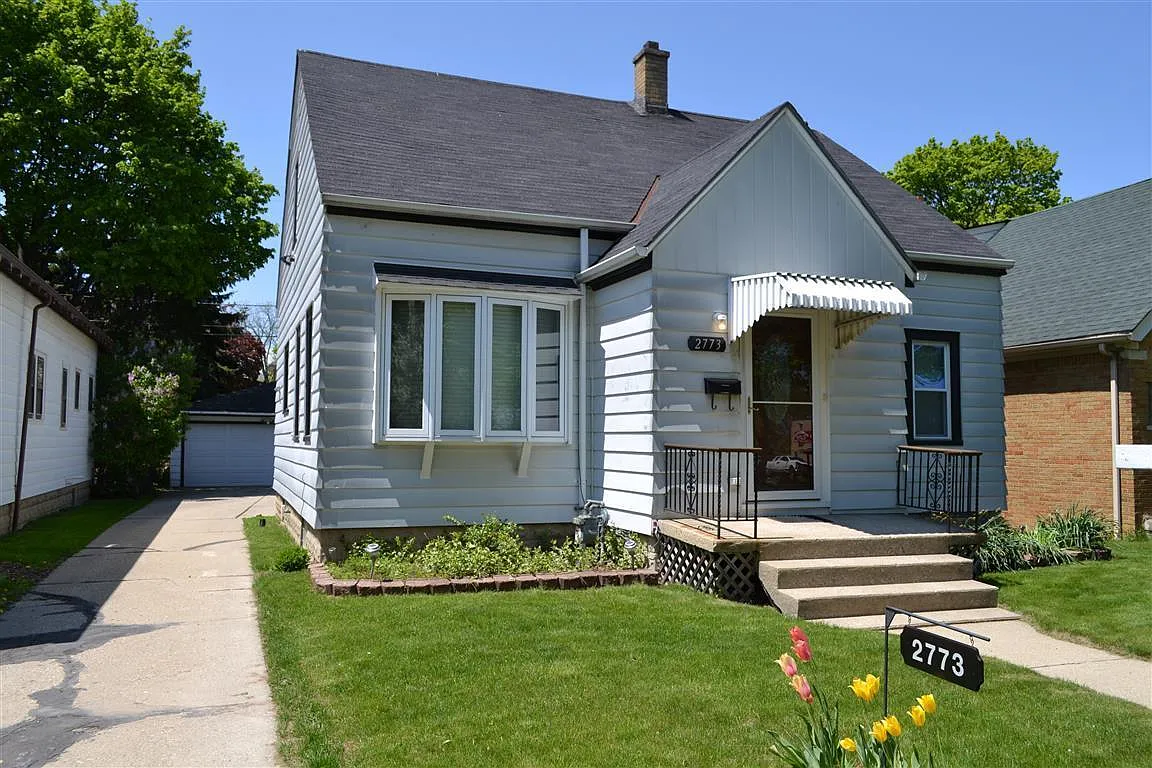 2773 N 60th St photo 1